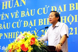 Bộ trưởng Bộ Thông tin và Truyền thông Trương Minh Tuấn đề nghị báo chí cần bình đẳng trong tuyên truyền bầu cử. (Ảnh: T.H/Vietnam+)