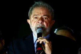  Cựu Tổng thống Brazil Lula da Silva phát biểu tại Curitiba ngày 13/9. (Nguồn: AFP/TTXVN)