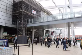 Lối vào sân vận động Manchester Arena, nơi từng xảy ra vụ đánh bom khủng bố, ngày 30/5. (Nguồn: AFP/TTXVN)