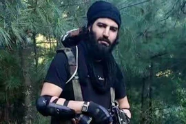 Chỉ huy quân nổi dậy Sabzar Ahmed Bhat. (Nguồn: indianexpress.com)