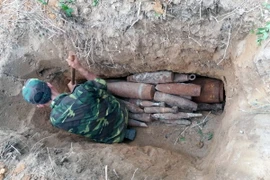 Số bom đạn trước khi bị hủy nổ. (Nguồn: TTXVN)