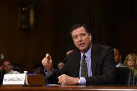 Giám đốc FBI James Comey trong phiên điều trần tại Ủy ban Tư pháp Thượng viện Mỹ ở Washington, DC., ngày 3/5. (Nguồn: THX/TTXVN)