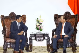 Thủ tướng Nguyễn Xuân Phúc tiếp Đại sứ Cộng hòa Liên bang Myanmar tại Việt Nam Kyaw Soe Win. (Ảnh: An Đăng/TTXVN)