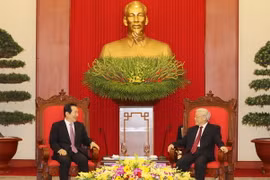 Tổng Bí thư Nguyễn Phú Trọng tiếp Chủ tịch Quốc hội Hàn Quốc Chung Sye- kyun thăm chính thức Việt Nam. (Ảnh: Trí Dũng/TTXVN)