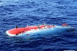 Tàu lặn "Jiaolong" sau khi lặn ở rãnh Mariana, ngày 1/6. (Nguồn: Chinese Academy of Sciences)