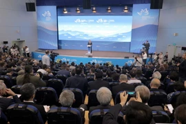 Ủy viên Bộ Chính trị, Bí thư Trung ương Đảng, Trưởng Ban Kinh tế Trung ương Nguyễn Văn Bình phát biểu tại Phiên khai mạc Diễn đàn. (Ảnh: Quang Vinh/TTXVN)