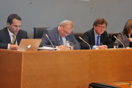  Quang cảnh phiên điều trần. (Ảnh: Kim Chung/TTXVN)