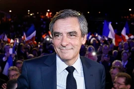 Ứng cử viên Francois Fillon trong chiến dịch vận động tranh cử ở Nimes, miền nam nước Pháp ngày 2/3. (Nguồn: EPA/TTXVN)