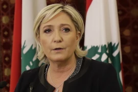 Ứng cử viên Marine Le Pen tại cuộc họp báo ở Beirut, Liban, ngày 20/2. (Nguồn: AFP/TTXVN)