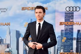 Nam diễn viên Tom Holland tại buổi công chiếu "Người nhện: Trở về nhà" tại nhà hát TCL ở Hollywood, California ngày 28/6. (Nguồn: AFP/TTXVN)