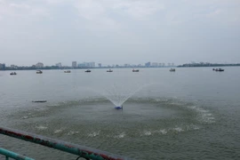 [Video] Dừng nuôi cá ở Hồ Tây để đảm bảo môi trường sinh thái