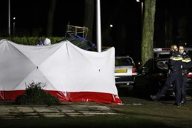 Cảnh sát phong tỏa hiện trường vụ đâm dao.(Nguồn: express.co.uk)