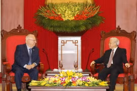 Tổng Bí thư Nguyễn Phú Trọng hội kiến với Tổng thống Israel Reuven Ruvi Rivlin đang thăm cấp Nhà nước Việt Nam. (Ảnh: Trí Dũng/TTXVN)
