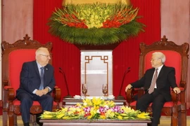 Tổng Bí thư Nguyễn Phú Trọng hội kiến với Tổng thống Israel Reuven Ruvi Rivlin đang thăm cấp Nhà nước Việt Nam. (Ảnh: Trí Dũng/TTXVN)