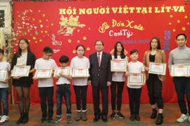 Cộng đồng người Việt tại Litva gặp mặt mừng xuân Canh Tý 2020