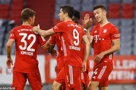 Bayern lần thứ 24 vào chung kết DFB Cup.