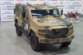 Xe bọc thép hạng nhẹ VPK-Strela. (Nguồn: defenseworld)
