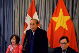 Phó Thủ tướng Thường trực Chính phủ Trương Hòa Bình tại Thụy Sĩ. (Ảnh: Tố Uyên/TTXVN)