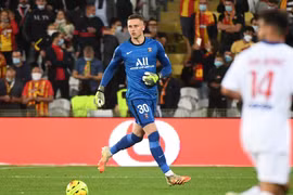 Marcin Bulka khiến PSG nhận thất bại ở trận ra quân. (Nguồn: Getty Images)