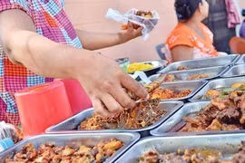 Điều tra vụ ngộ độc thực phẩm khiến 1 ca tử vong và 6 người cấp cứu