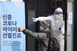  Phòng cách ly dành cho các bệnh nhân nghi nhiễm virus corona tại trung tâm y tế quốc gia ở Seoul, Hàn Quốc. (Ảnh: Yonhap/TTXVN)