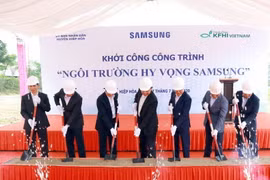 Lễ khởi công xây dựng Ngôi trường Hy vọng SamSung tại Bắc Giang. (Ảnh: Đồng Thúy/TTXVN)