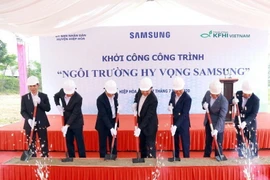 Lễ khởi công xây dựng Ngôi trường Hy vọng SamSung tại Bắc Giang. (Ảnh: Đồng Thúy/TTXVN)
