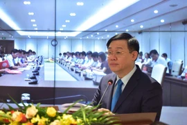 Bí thư Thành ủy Hà Nội Vương Đình Huệ phát biểu khai mạc hội nghị. (Ảnh: Văn Điệp/TTXVN)