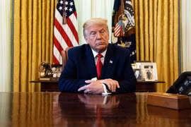 Tổng thống Donald Trump bác bỏ tin đồn về tình trạng sức khỏe 