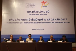Công bố Báo cáo kinh tế vĩ mô Việt Nam quý 4/2017 của Viện, ngày 16/1. (Ảnh: PV/Vietnam+)