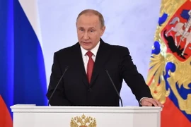 Tổng thống Nga Vladimir Putin đọc Thông điệp liên bang trước hai viện Quốc hội Nga ở Moskva ngày 1/12. (Nguồn: AFP/TTXVN)
