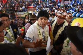 Tổng thống Evo Morales tại cuộc mít tinh ở Montero, Bolivia ngày 15/12. (Nguồn: EPA/TTXVN)