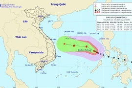 Bản đồ đường đi của bão số 8. (Ảnh: TTXVN)