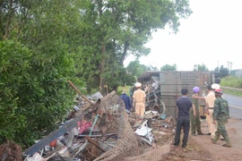 Hiện trường vụ tai nạn. (Ảnh: Ngọc Minh/TTXVN)