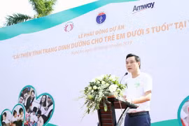 Ông Nguyễn Phương Sơn, Giám đốc Đối ngoại Amway Việt Nam phát biểu tại lễ khởi động dự án. (Nguồn: Vietnam+)