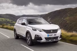 Mẫu xe Peugeot 5008. (Nguồn: Buyacar)