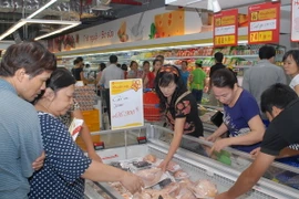 Hà Nội: Siêu thị nói không với hàng nhập khẩu kém chất lượng