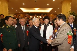 Biểu dương người cao tuổi bảo vệ biên giới, biển đảo