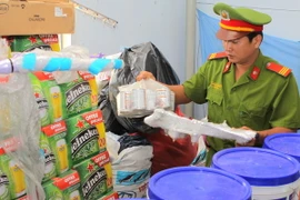 Ngăn chặn buôn lậu, hàng giả và gian lận thương mại 