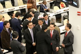 Các nước chúc mừng Việt Nam trúng cử với số phiếu bầu cao nhất. (Ảnh: Lê Dương-Quang Tuyến/Vietnam+)