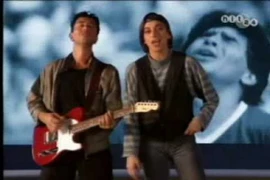 Nghe lại ca khúc bất hủ "Mùa Hè Italy" với... phiên bản Việt