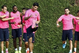 Báo chí Barcelona lên án CAS không giảm án cho Luis Suarez