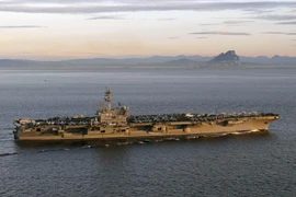Mỹ điều tàu sân bay tới vùng Vịnh để đối phó với tình hình Iraq 