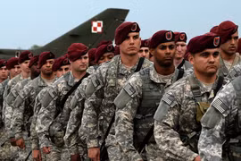 Nga chỉ trích NATO đưa cơ sở hạ tầng đến sát biên giới nước này 