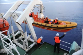 Australia chưa xác nhận tín hiệu hộp đen mà Trung Quốc dò được