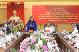 Đồng chí Lê Thị Nga, Ủy viên Ban chấp hành Trung ương Đảng, Chủ nhiệm Ủy ban Tư pháp của Quốc hội phát biểu tại buổi làm việc. (Ảnh: Phan Quân/TTXVN)