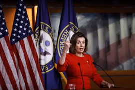 Chủ tịch Hạ viện Mỹ Nancy Pelosi trong cuộc họp báo tại Washington DC., ngày 19/12/2019. (Ảnh: THX/TTXVN)