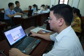 Hoạt động nghiệp vụ tại Kiểm toán Nhà nước khu vực 10. (Nguồn: TTXVN)