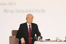 Tổng Bí thư Nguyễn Phú Trọng nói chuyện, trao đổi với đại diện các tầng lớp xã hội Nhật Bản. (Ảnh: Trí Dũng/TTXVN)