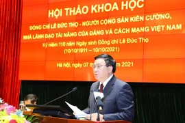 Giáo sư, tiến sỹ Nguyễn Xuân Thắng, Ủy viên Bộ Chính trị, Giám đốc Học viện Chính trị quốc gia Hồ Chí Minh, Chủ tịch Hội đồng Lý luận Trung ương phát biểu khai mạc và đề dẫn Hội thảo. (Ảnh: Nguyễn Điệp/TTXVN)